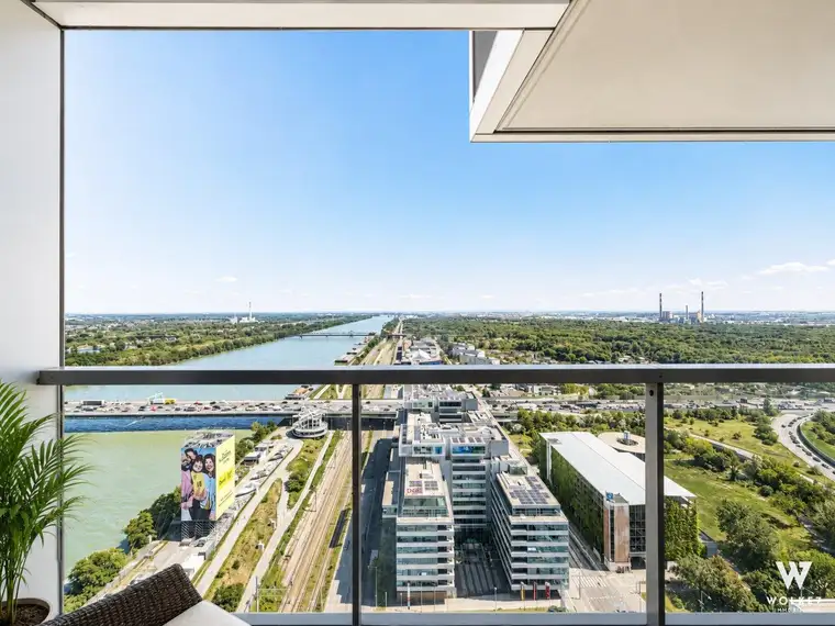 Exklusive Luxuswohnung im Marina Tower mit ca. 83 m² NF I Südwest-Ausrichtung I Loggia &amp; spektakulärem Blick über Wien I U2 Station