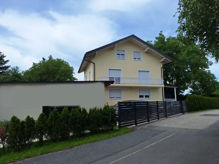 9-Zimmer-Stadthaus in Oberndorf in absolut bester Lage für € 979.000,--