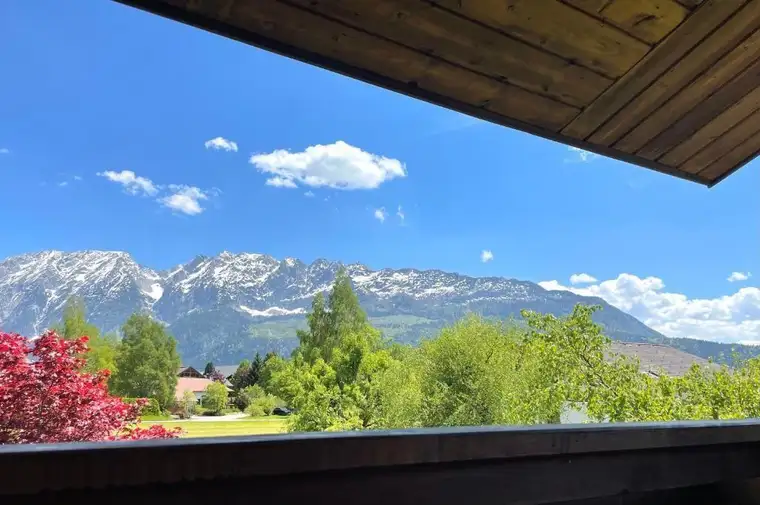 Stilvolle Wohnung mit Bergpanorama, voll möbliert, touristische Vermietung möglich, lukrative Rendite