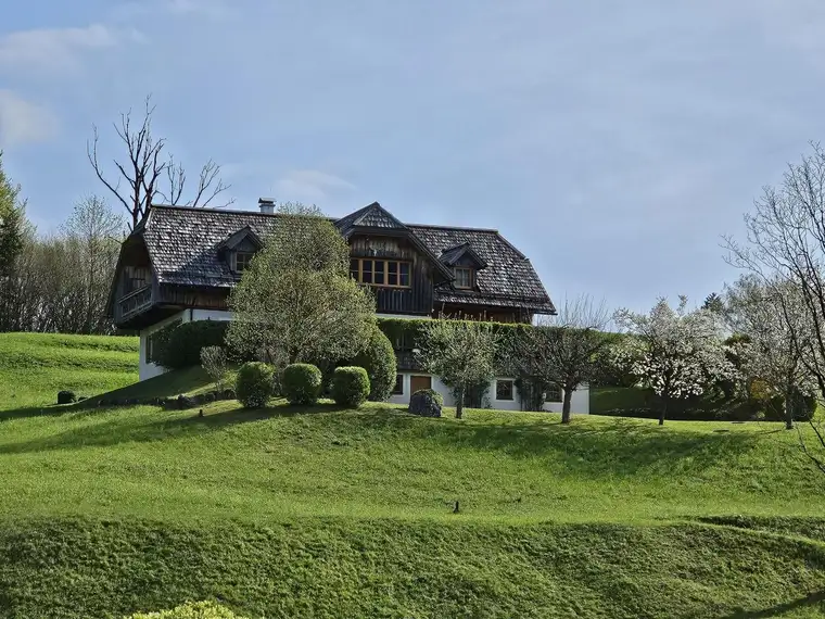 Elisabeth Hecker, WI-KA Immobiliengesellschaft m.b.H.