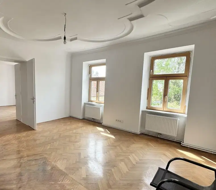 ERSTBEZUG - STADTHAUS IN RUHELAGE - EGGENBURG