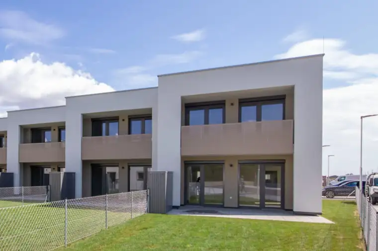 ERSTBEZUG: Wunderschönes Reihenhaus