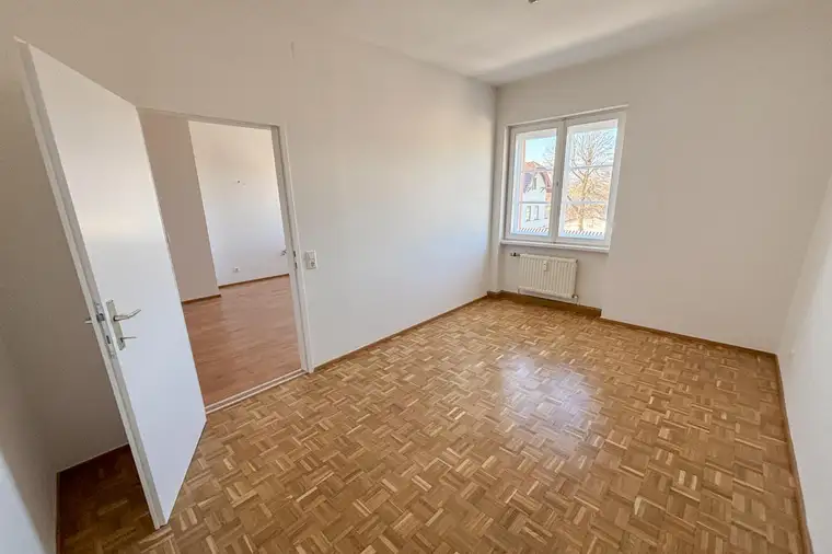 Charmante, neu sanierte Wohnung