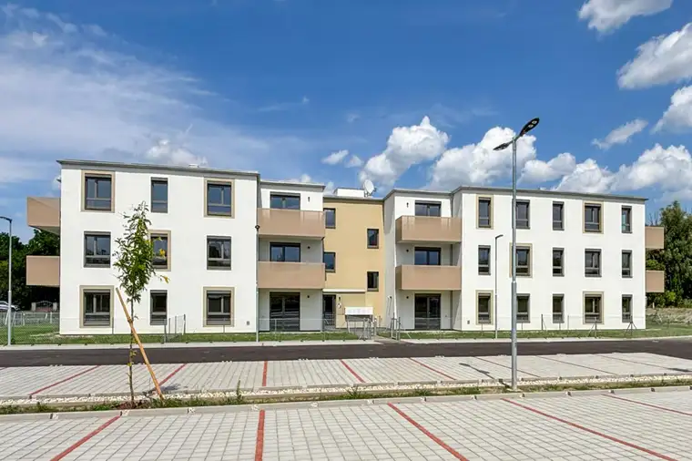 ERSTBEZUG: Sonnige Wohnung für Naturliebhaber 