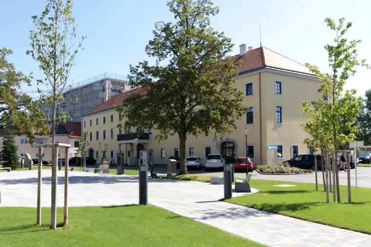 Zentral * provisionsfrei * unbefristet