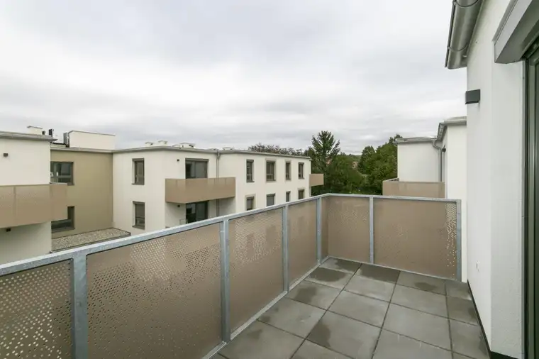 Wunderschöne Erstbezugswohnung mit Balkon
