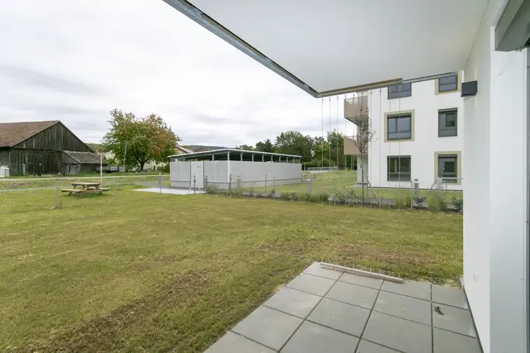 Schöne Gartenwohnung mit großem Freiraum