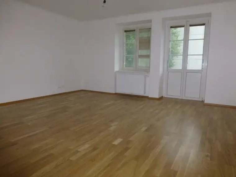 Modern ausgestattete 3-Zimmer Mietwohnung nähe Zentrum!