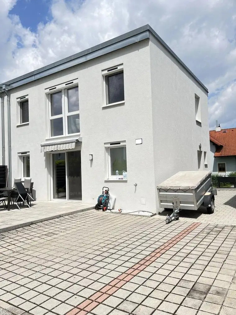 Doppelhaushälfte in Passivhaus Bauweise in bevorzugter Lage in Krems an der Donau! Dort wo Beethoven seine letzten Werke schrieb!