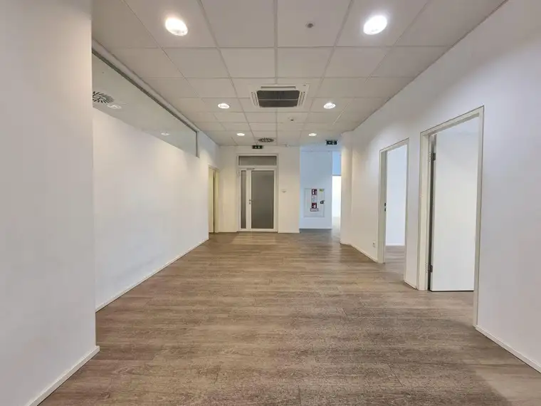 Exklusives Büro in Top-Lage: Perfekter Standort für Ihr Unternehmen