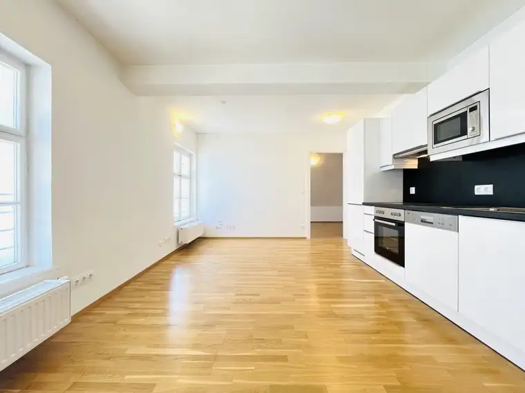 Helle &amp; gemütliche 2-Zimmer-Wohnung in der Innenstadt von St. Pölten