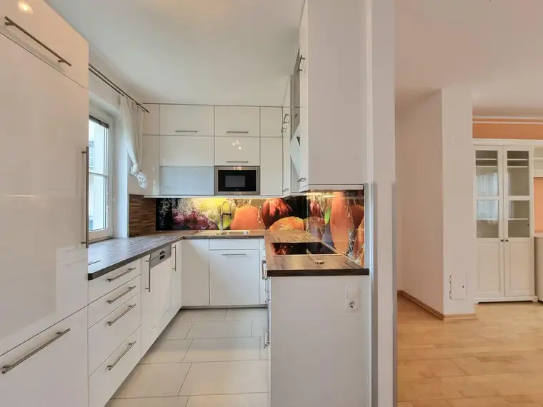 Helle 3-Zimmer-Wohnung mit Balkon nahe HBF &amp; FH – moderne Küche!