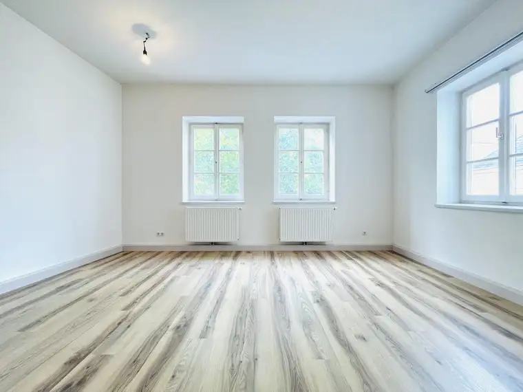 Charmante 2-Zimmer-Wohnung direkt am Dominikaner Platz