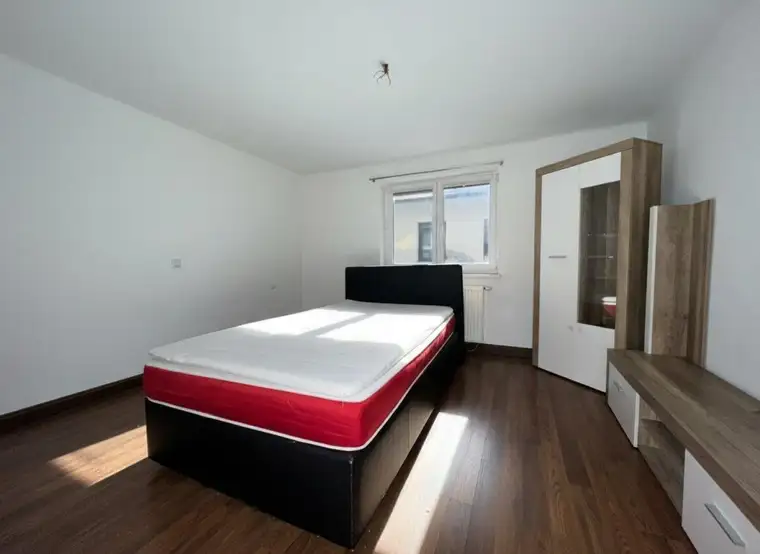 WG-Zimmer (14,22 m²) im Erdgeschoss – ab sofort verfügbar