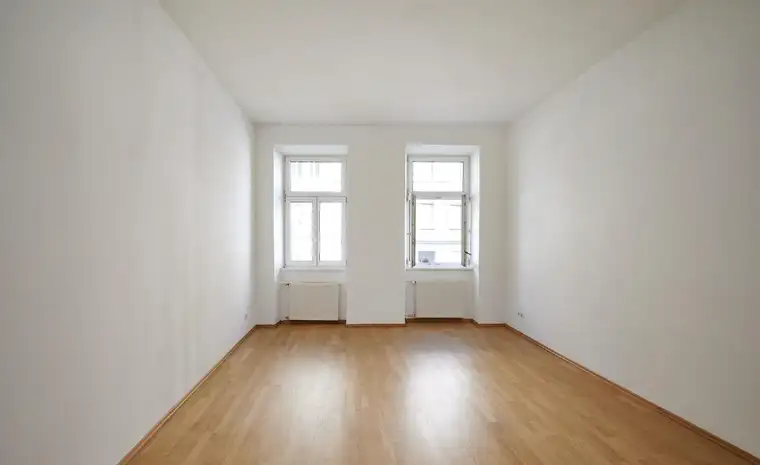 Melanie Eiblthauer, IMV Immobilienmakler