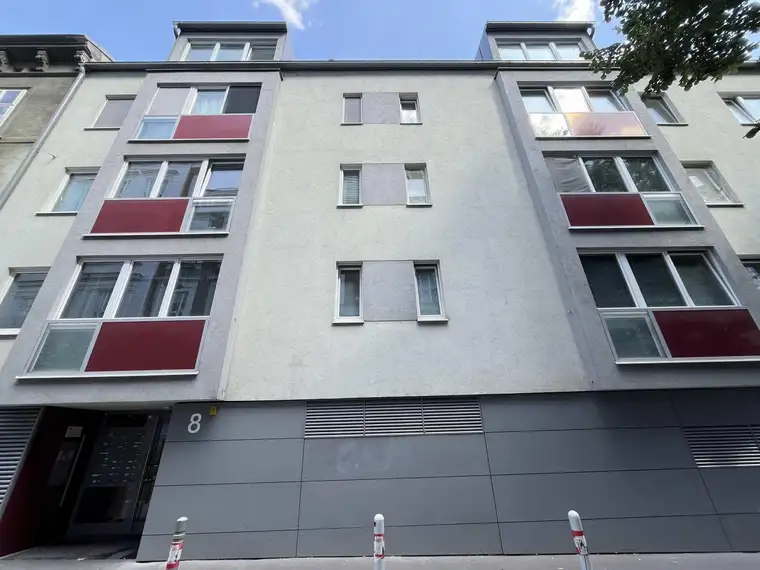 Großzügige 3-Zimmer-Wohnung mit Balkon im 6. Bezirk