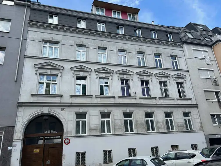 Geräumige und helle 2-Zimmer-Wohnung nahe Favoritenstraße!