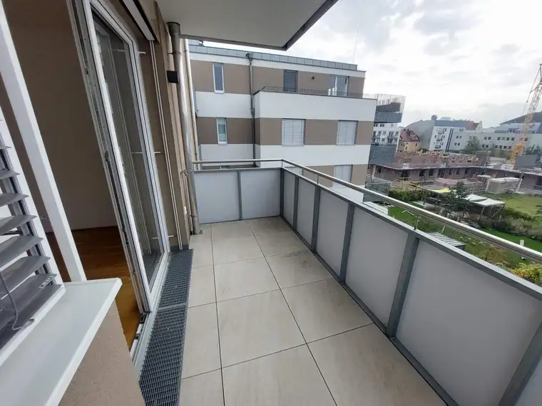 Hochwertige Familienwohnung mit 4 Zimmern und südseitigem Balkon - im Zentrum von St. Pölten!