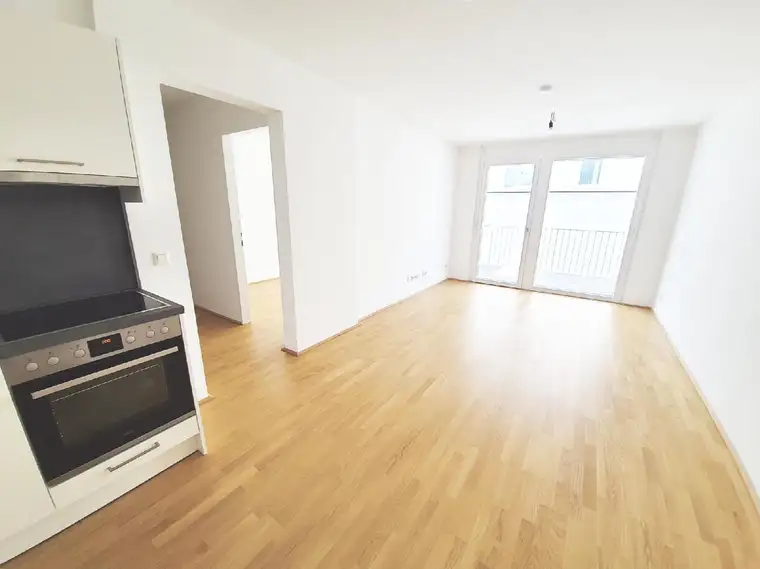 Moderne 2-Zimmer-Wohnung mit Balkon - in der Koloniestraße!