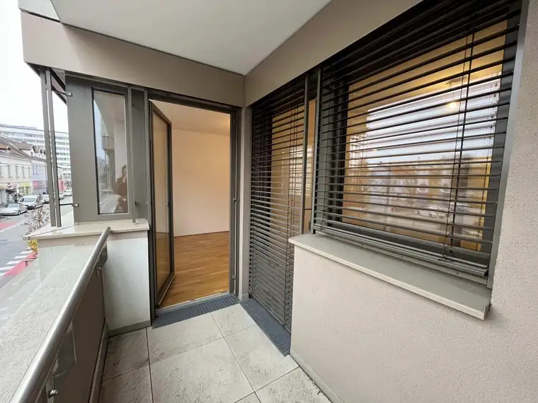 Neubauwohnung mit 2 Zimmern und Loggia - im Zentrum von St. Pölten!