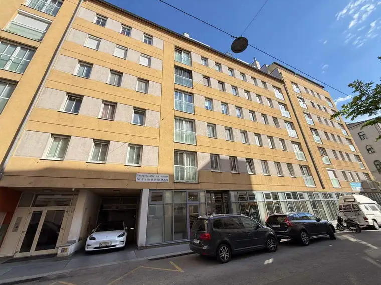 Bernhard Stachl, IMV Immobilienmakler