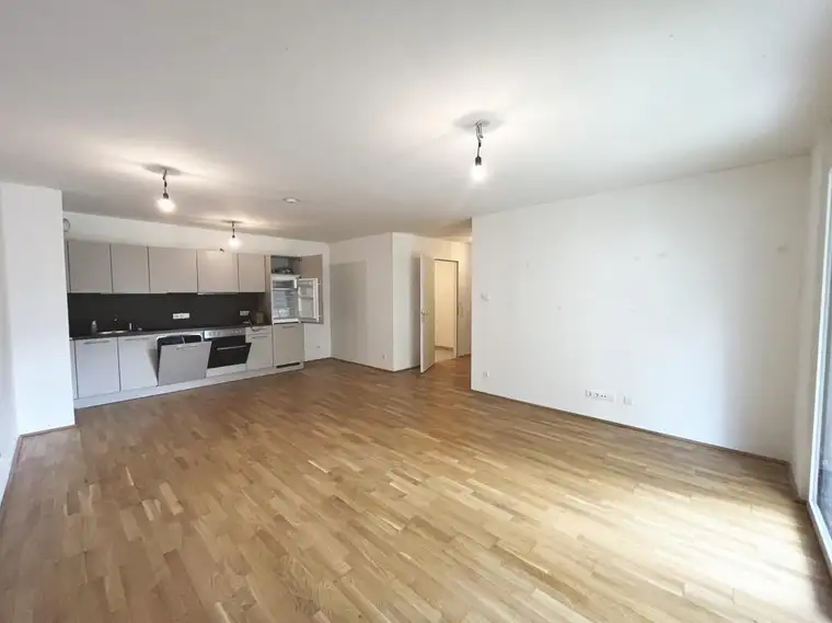 Q11 Leben in Simmering - 
2-Zimmer-Gartenwohnung mit Balkon und Deckenkühlung!
