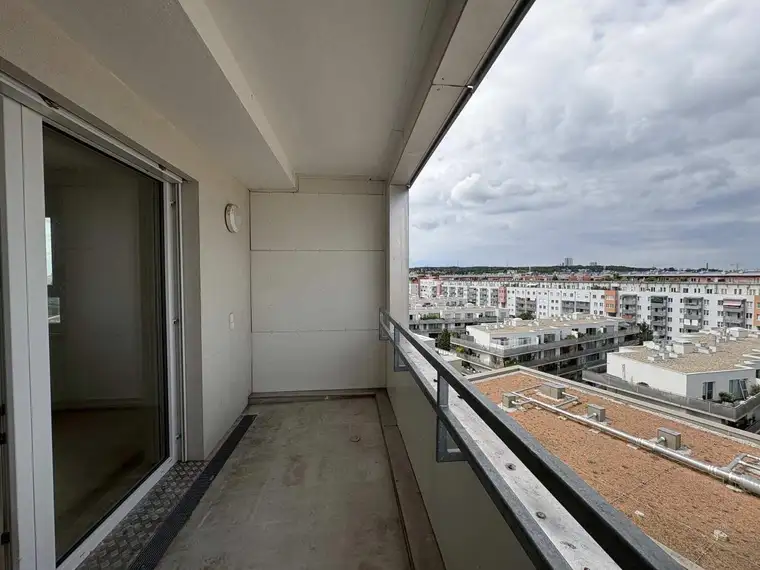 Q11 Leben in Simmering - 
3-Zimmer-Loggiawohnung mit Deckenkühlung - genießen Sie DIESEN Ausblick!