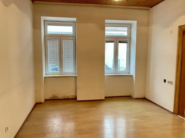 Sebastian Auer, IMV Immobilienmakler