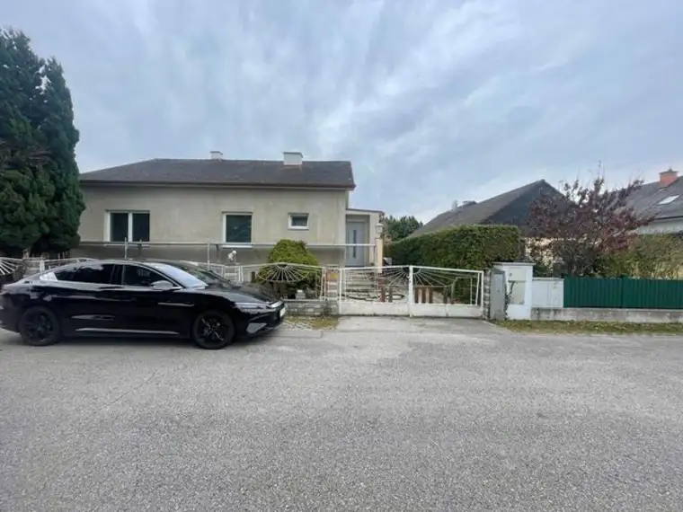 BADEN-NÄHE! Einfamilienhaus mit Garten und Garage, wird generalsaniert übergeben!