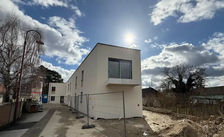 NEUBAU-ERSTBEZUG in HASLAU-MARIA ELLEND! Kompakte Apartments mit Garten, Terrasse oder Balkon !