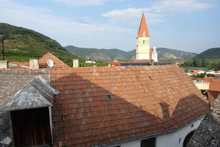 EIN BAULICHER ROHDIAMANT - EHEMALIGES WINZERHAUS MIT 1000 jähriger GESCHICHTE IM HERZEN DER WACHAU