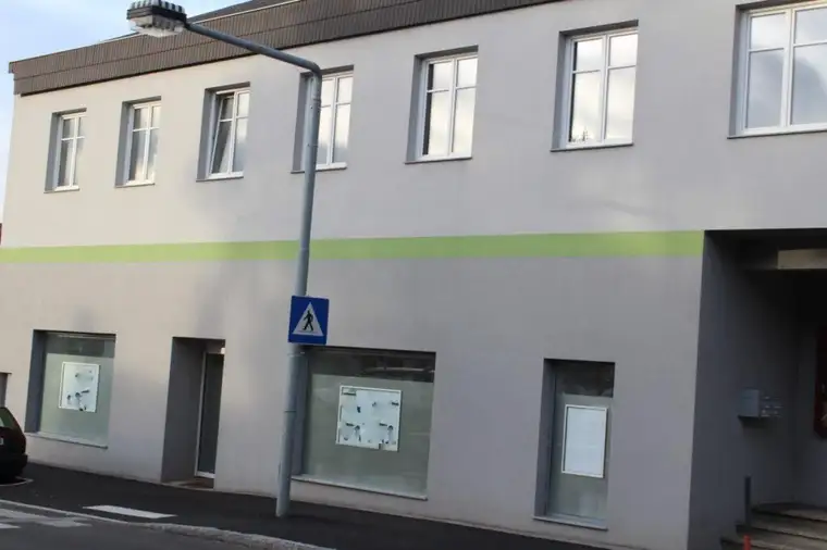 Kanzlei - Büro - Therapieräumlichkeiten - Wohnung