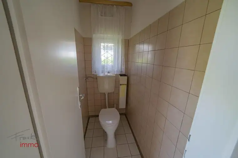 Urlaubsfeeling: Badehaus auf Pachtgrundstück am Neufelder See!
