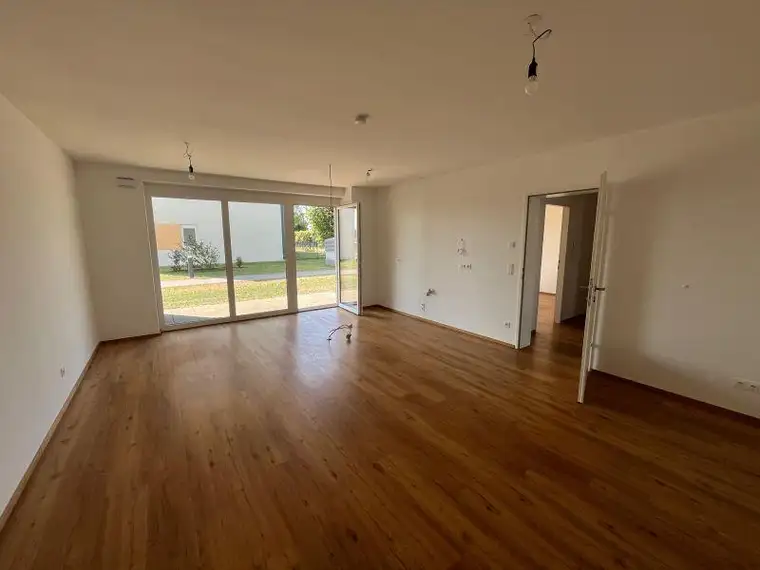 Wunderschöne und Zentrale EG-Wohnung mit zwei Loggien