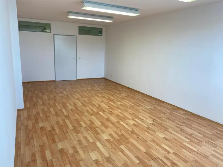 Start up Büro in top Lage! 38 m² - 4020 Linz