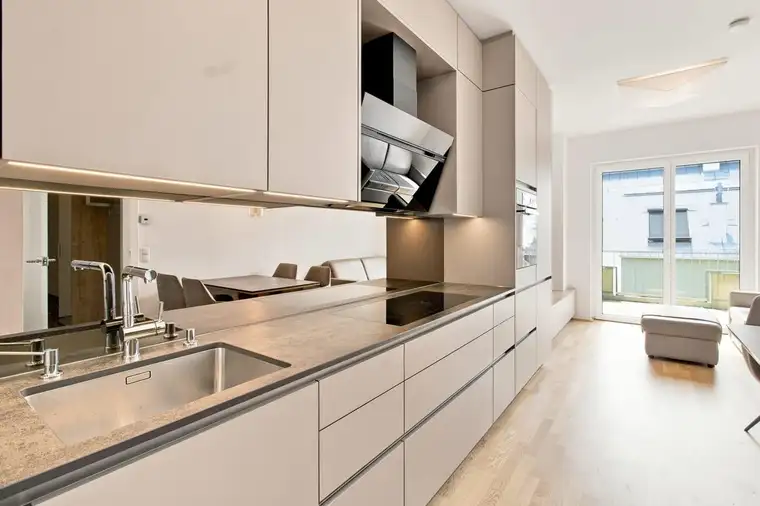++ NEU in BRUNN ++ DG WOHNUNG mit DACHTERRASSE