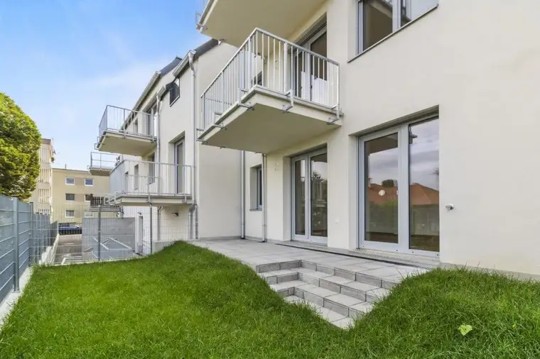 ++ OASE mit zwei GÄRTEN – 3 Zimmer zum Wohlfühlen ++