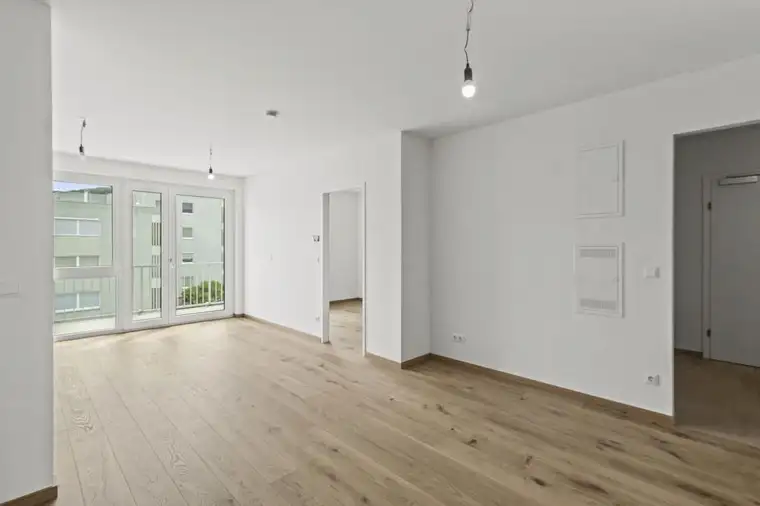 ++ WEIHNACHTSAKTION von 3 PROZENT ++ TOP VIER Zimmer mit BALKON