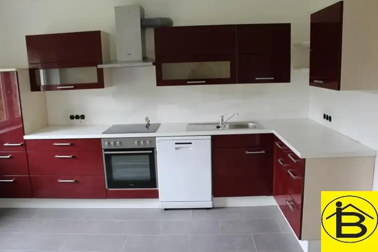 15492 - Große möblierte Essküche und 3-ZIMMER!