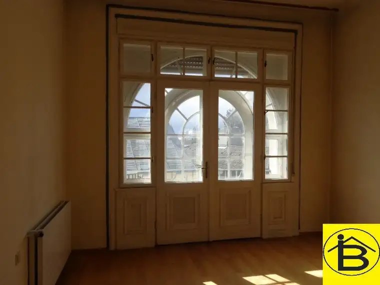 15249 - Büro direkt im Zentrum!