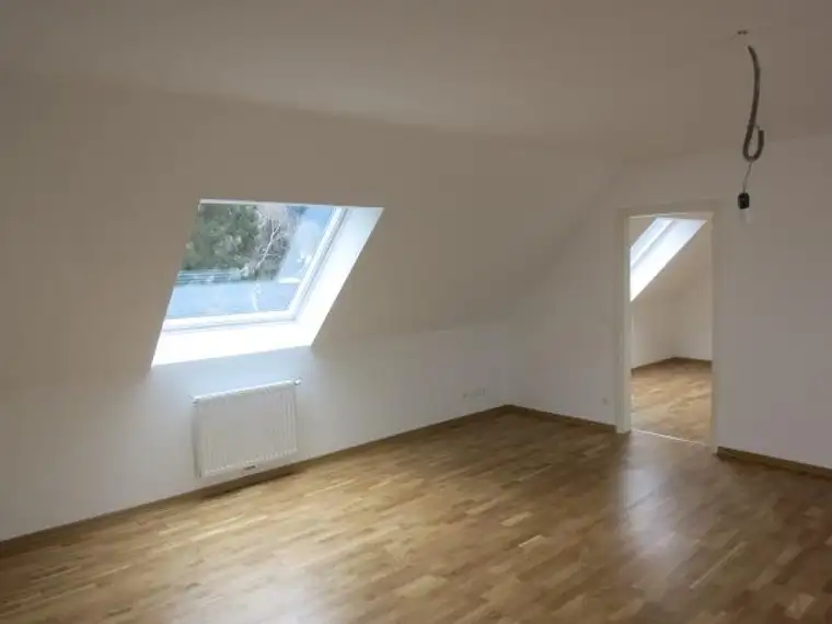 15356 - Neu renoviert in Ruhelage