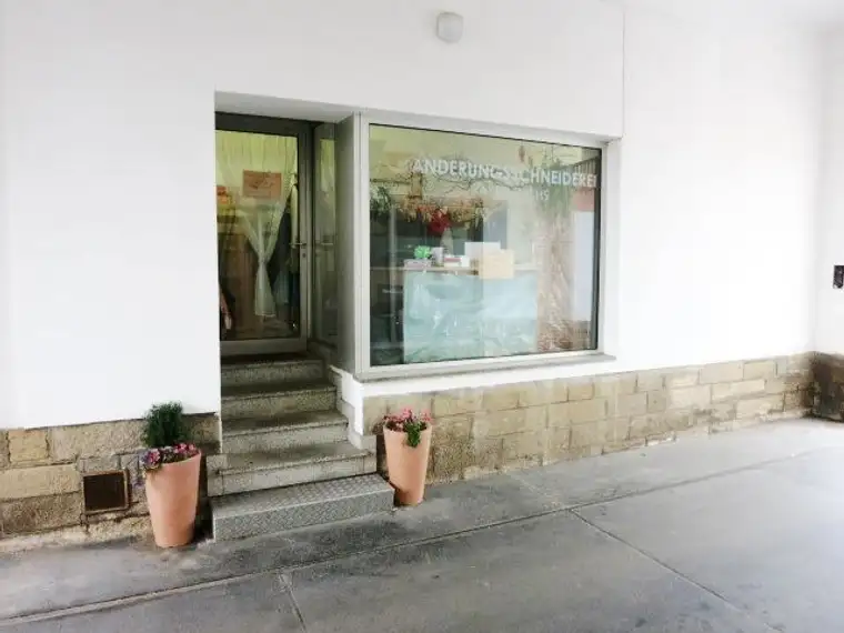 15479 Ideal für Handyshop oder ähnliches!