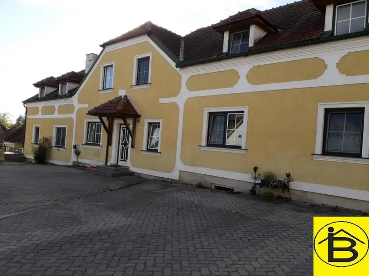 14558 / 6 Zimmer um 890,-- inkl. Heizung!