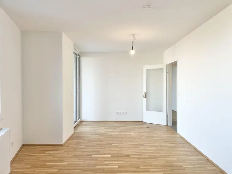 PROVISIONSFREI VOM EIGENTÜMER! NETTE 2-ZIMMER-WOHNUNG MIT LOGGIA NÄHE U6!