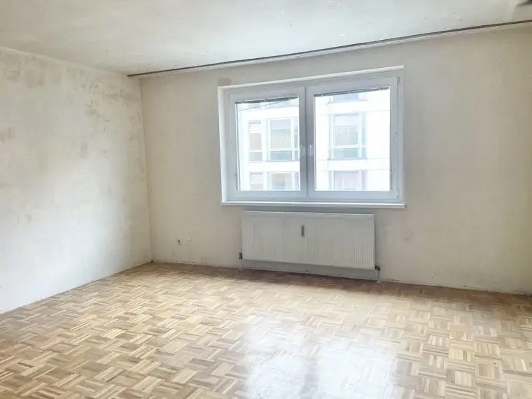 PROVISIONSFREI VOM EIGENTÜMER! IDEALE VIER-ZIMMER-WOHNUNG IN TOPLAGE IM 6. BEZIRK!