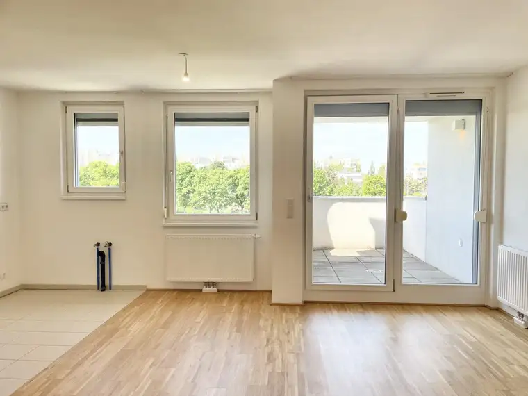 PROVISIONSFREI VOM EIGENTÜMER! NETTE 2-ZIMMER-WOHNUNG MIT BALKON NÄHE LEBERBERG!