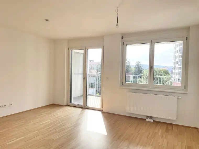 PROVISIONSFREI VOM EIGENTÜMER! ERNTE LAA! 2-ZIMMER-WOHNUNG MIT LOGGIA UND DACHGARTEN NÄHE U6!