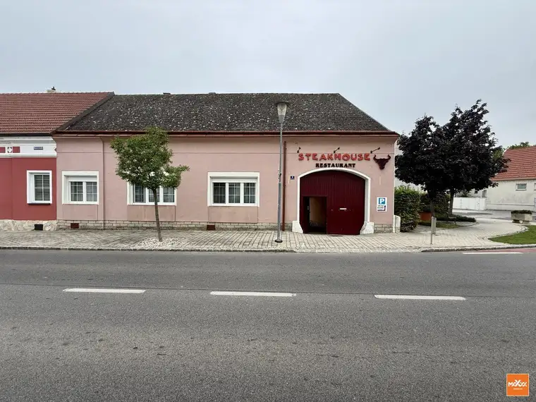 Vielseitige Liegenschaft mit Gastrobetrieb, Wohnung &amp; großem Bauland