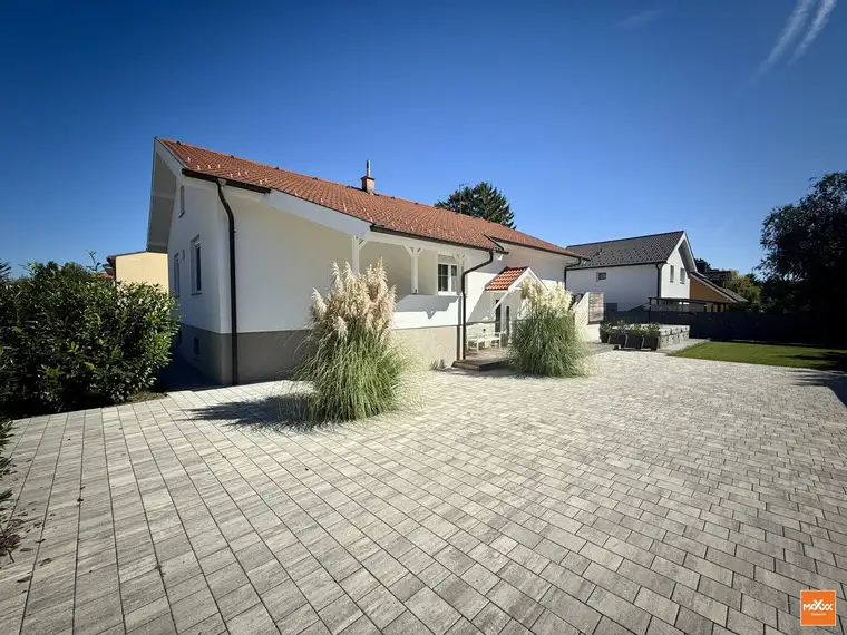 Provisionsfrei! Modernisiertes Einfamilienhaus mit 5 Zimmern &amp; großem Keller!