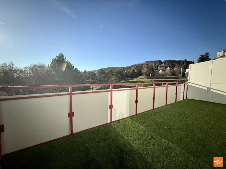 Sonnige Dachterrasse, ruhige Lage – sofort einziehen &amp; Garagenparkplatz inklusive!